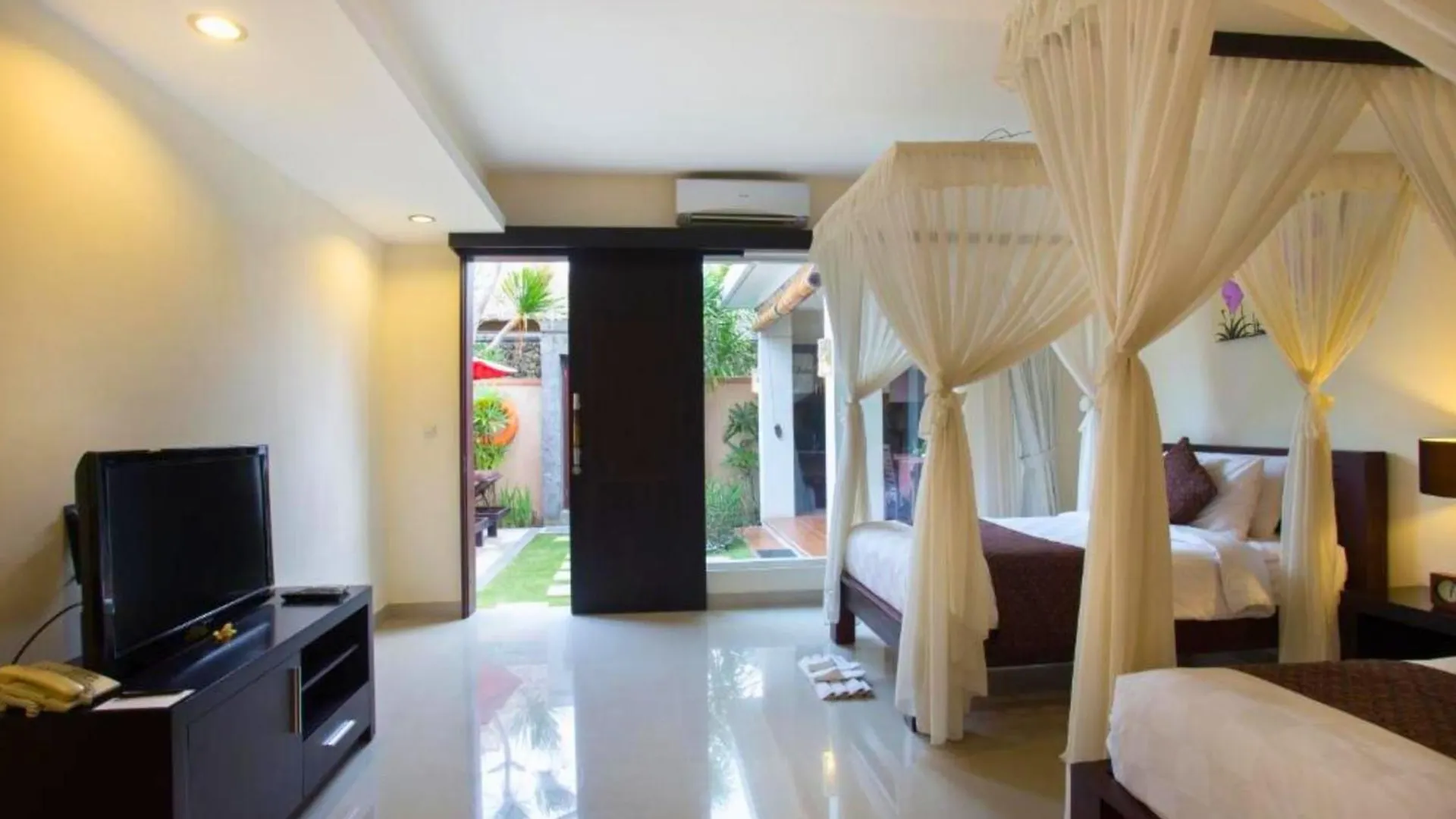 Allamanda 3 Bedroom Private Pool Villa An06 세미냑 인도네시아